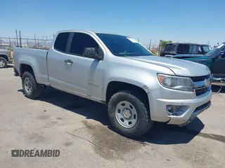 2016 Chevrolet Colorado 2WD WT z VIN 1GCHSBEA0G1308560, wystawiony jako IAAI lot #42440757 z przebiegiem 82 583 mil mil oraz . Historia ofert i sprzedaży dostępna na DreamBid. Obrazek 1.