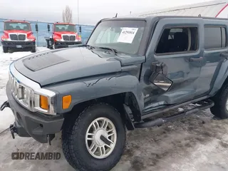 2006 Hummer H3 z VIN 5GTDN136868147291, wystawiony jako IAAI lot #41291014 z przebiegiem 35 591 mil mil oraz . Historia ofert i sprzedaży dostępna na DreamBid. Obrazek 6.