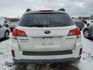2013 Subaru Outback z VIN 4S4BRGGCXD3214064, wystawiony jako Copart lot #88338715 z przebiegiem 326 318 mil mil oraz Czysty tytuł • Clean title. Historia ofert i sprzedaży dostępna na DreamBid. Obrazek 6.
