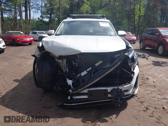 2024 Volkswagen Atlas SEL Premium R-Line with VIN 1V2FR2CA2RC617765, listed as a IAAI auction lot 41990546 with 15,098 mi miles and . Bid and sale history available at DreamBid. Image 13.