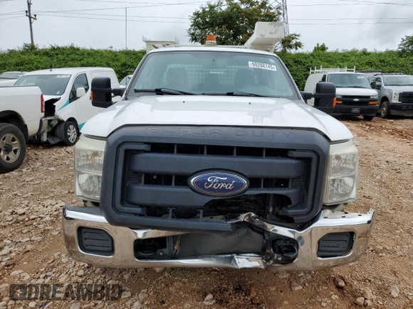2014 Ford F-350 XL с VIN 1FT8X3A69EEB43400, выставлен на аукционе Copart как лот 60288145 с пробегом 239 618 миль миль и Списание • Salvage title. История ставок и продаж доступна на DreamBid. Изображение 5.