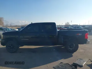 2011 Chevrolet Silverado 1500 LT with VIN 3GCPKSE36BG345216, listed as a IAAI auction lot 41298599 with 187,216 mi miles and . Bid and sale history available at DreamBid. Image 15.