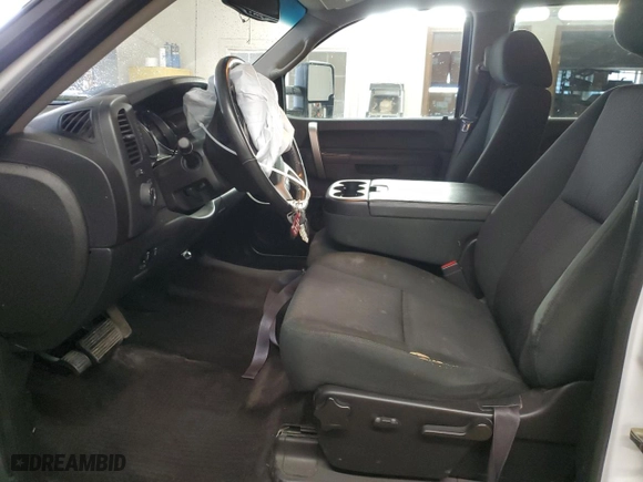 2013 Chevrolet Silverado 1500 LT with VIN 3GCPKSE78DG125436, listed as a Copart auction lot 49426535 with 148,553 mi miles and Salvage Title. Bid and sale history available at carsss.com. Image 7.