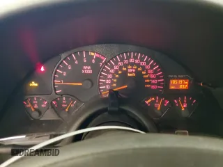 2000 Pontiac Firebird Formula z VIN 2G2FV22GXY2112840, wystawiony jako Copart lot #76244634 z przebiegiem 105 197 mil mil oraz Czysty tytuł • Clean title. Historia ofert i sprzedaży dostępna na DreamBid. Obrazek 9.