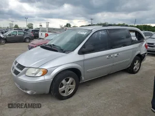 2005 Dodge Caravan SXT z VIN 2D4GP44L15R565914, wystawiony jako Copart lot #56537475 z przebiegiem 153 827 mil mil oraz Szkoda całkowita • Salvage title. Historia ofert i sprzedaży dostępna na DreamBid. Obrazek 1.