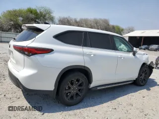 2022 Toyota Highlander L with VIN 5TDCZRAH8NS559649, listed as a Copart auction lot 48995005 with 51,958 mi miles and Salvage title. Bid and sale history available at DreamBid. Image 3.