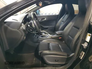 2018 Mercedes-Benz CLA 250 z VIN WDDSJ4GBXJN670296, wystawiony jako Copart lot #58865545 z przebiegiem 140 876 mil mil oraz Szkoda całkowita • Salvage title. Historia ofert i sprzedaży dostępna na DreamBid. Obrazek 7.