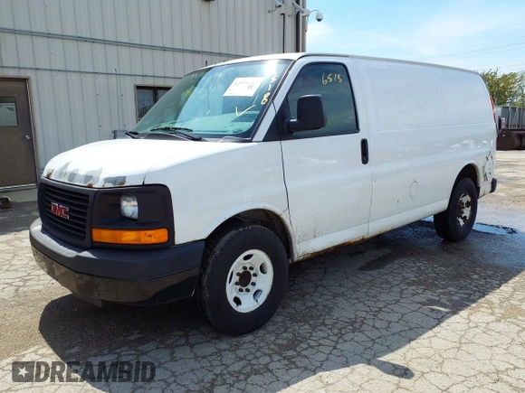 2012 GMC Savana Cargo with VIN 1GTW7FCA8C1200300, listed as a IAAI auction lot 42016518 with 259,841 mi miles. Bid and sale history available at carsss.com. Image 2.