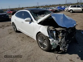 2018 Kia Cadenza Premium with VIN KNALC4J13J5105393, listed as a Copart auction lot 74038014 with 0 mi miles and Salvage Title. Bid and sale history available at carsss.com. Image 4.