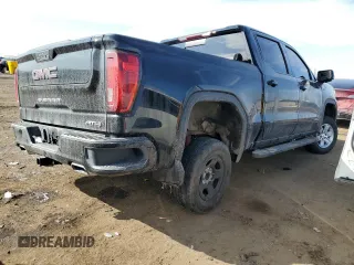 2021 GMC Sierra 1500 AT4 with VIN 3GTP9EEL7MG261132, listed as a Copart auction lot 46317815 with 78,458 mi miles and Salvage Title. Bid and sale history available at carsss.com. Image 3.