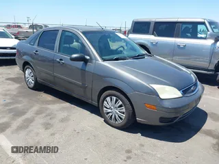 2007 Ford Focus S with VIN 1FAHP34N37W297770, listed as a IAAI auction lot 42677000 with 152,124 mi miles and . Bid and sale history available at DreamBid. Image 1.
