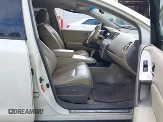 2009 Nissan Murano SL z VIN JN8AZ18U89W022334, wystawiony jako IAAI lot #42375112 z przebiegiem 215 119 mil mil oraz . Historia ofert i sprzedaży dostępna na DreamBid. Obrazek 5.