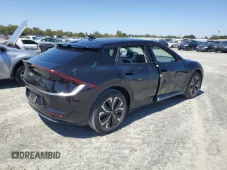 2022 Kia EV6 Wind with VIN KNDC3DLC3N5075688, listed as a Copart auction lot 69215484 with 32,940 mi miles and Salvage Title. Bid and sale history available at carsss.com. Image 3.