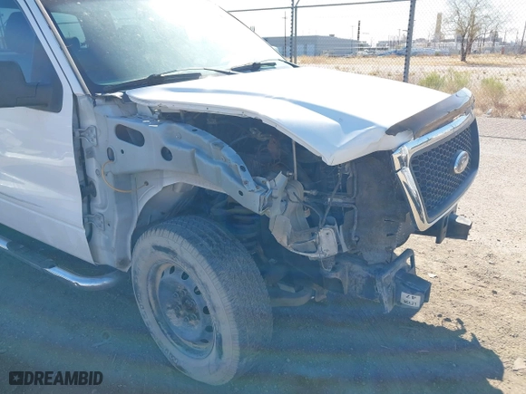 2007 Ford F-150 XLT with VIN 1FTPW12517KD34256, listed as a IAAI auction lot 41828504 with 163,516 mi miles. Bid and sale history available at carsss.com. Image 13.