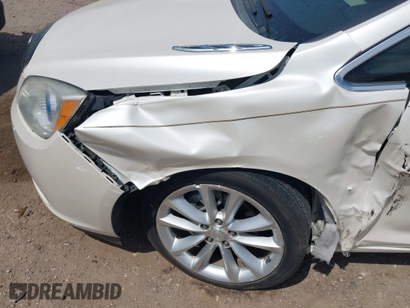 2012 Buick Verano with VIN 1G4PP5SK1C4201534, listed as a IAAI auction lot 42002709 with 79,106 mi miles. Bid and sale history available at carsss.com. Image 6.