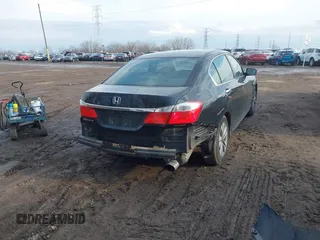2014 Honda Accord LX z VIN 1HGCR2F34EA114960, wystawiony jako IAAI lot #41667652 z przebiegiem 117 834 mil mil oraz . Historia ofert i sprzedaży dostępna na DreamBid. Obrazek 4.