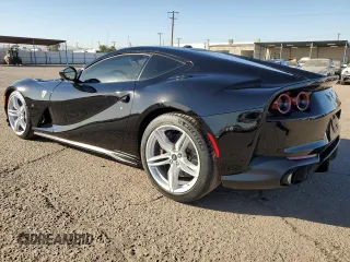 2020 Ferrari 812 z VIN ZFF83CLA6L0252213, wystawiony jako Copart lot #85585314 z przebiegiem 4 525 mil mil oraz Szkoda całkowita • Salvage title. Historia ofert i sprzedaży dostępna na DreamBid. Obrazek 2.