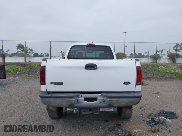 2003 Ford F-350 XL with VIN 1FTSW31P83ED63691, listed as a IAAI auction lot 42283173 with 213,468 mi miles and . Bid and sale history available at DreamBid. Image 17.