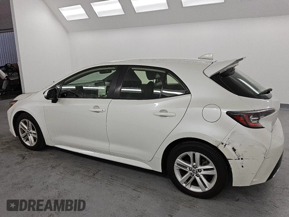 2020 Toyota Corolla Hatchback SE with VIN JTND4RBEXL3090520, listed as a Copart auction lot 53582545 with 107,066 mi miles and Clean Title. Bid and sale history available at carsss.com. Image 2.