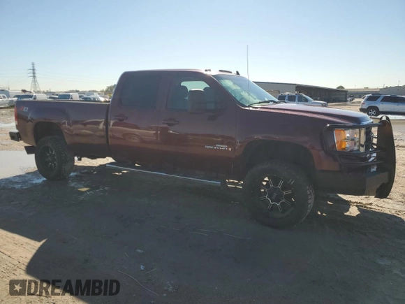 2008 GMC Sierra 3500HD SRW SLT z VIN 1GTHK33648F142584, wystawiony jako Copart lot #81503574 z przebiegiem 209 220 mil mil oraz Szkody całkowita. Historia ofert i sprzedaży dostępna na DreamBid. Obrazek 4.