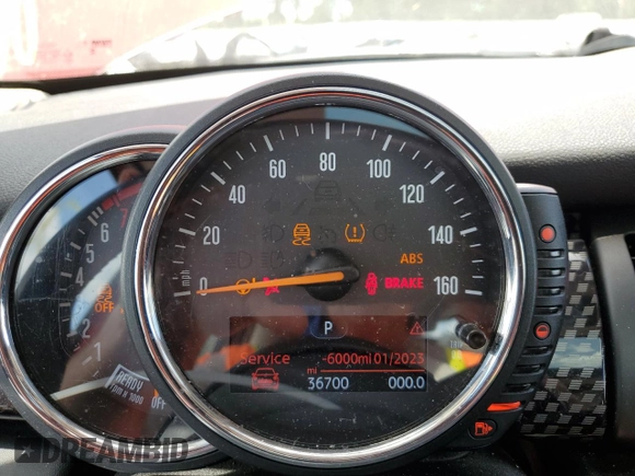 2016 MINI Hardtop 4 Door S with VIN WMWXU3C55G2D29139, listed as a Copart auction lot 61528735 with 36,700 mi miles and Salvage title. Bid and sale history available at DreamBid. Image 9.