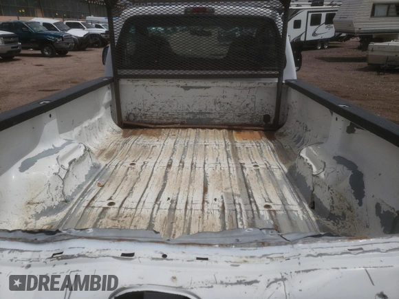 2004 Ford F-250 XL with VIN 3FTNF20L64MA01229, listed as a Copart auction lot 54612984 with 408,254 mi miles and Clean title. Bid and sale history available at DreamBid. Image 10.