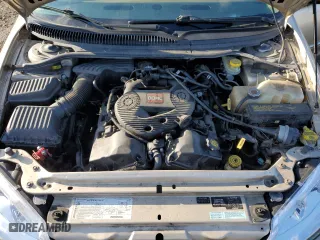 2000 Dodge Intrepid with VIN 2B3HD46R9YH250186, listed as a Copart auction lot 42574095 with 123,508 mi miles and Clean Title. Bid and sale history available at carsss.com. Image 11.