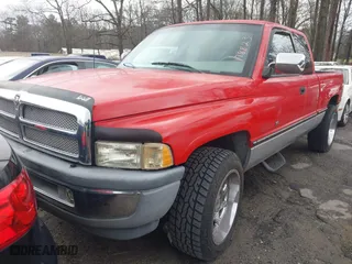 1995 Dodge Ram 1500 with VIN 3B7HC13Z7SM178823, listed as a IAAI auction lot 41693379 with 202,303 mi miles. Bid and sale history available at carsss.com. Image 2.