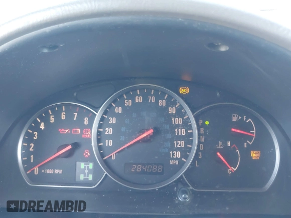 2004 Suzuki XL7 LX z VIN JS3TX92V144106723, wystawiony jako IAAI lot #40407888 z przebiegiem 284 088 mil mil oraz . Historia ofert i sprzedaży dostępna na DreamBid. Obrazek 7.