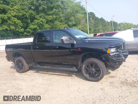 2024 Ram 2500 Big Horn with VIN 3C6UR5DL3RG269750, listed as a IAAI auction lot 42393351 with 12,442 mi miles and . Bid and sale history available at DreamBid. Image 13.