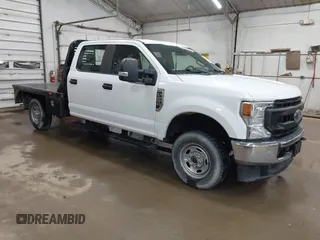 2022 Ford F-250 XL z VIN 1FT7W2B65NEC60608, wystawiony jako IAAI lot #42566725 z przebiegiem 169 011 mil mil oraz . Historia ofert i sprzedaży dostępna na DreamBid. Obrazek 1.