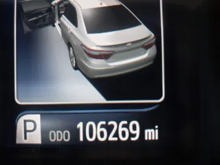 2017 Toyota Camry XLE with VIN 4T1BF1FKXHU447957, listed as a IAAI auction lot 42081934 with 106,269 mi miles. Bid and sale history available at carsss.com. Image 15.