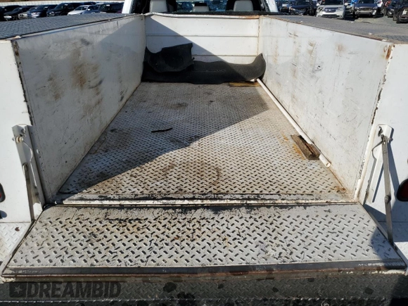 2015 Ford F-350 with VIN 1FD8W3G65FED35954, listed as a Copart auction lot 81807364 with 128,541 mi miles and Salvage title. Bid and sale history available at DreamBid. Image 10.