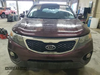 2012 Kia Sorento LX with VIN 5XYKTCA6XCG302611, listed as a Copart auction lot 52367985 with 180,671 mi miles and Clean Title. Bid and sale history available at DreamBid. Image 5.