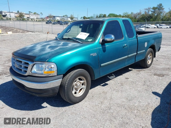1998 Ford F-150 z VIN 1FTZX1725WNA75420, wystawiony jako IAAI lot #41775998 z przebiegiem 201 604 mil mil oraz . Historia ofert i sprzedaży dostępna na DreamBid. Obrazek 2.