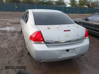 2010 Chevrolet Impala Police Police with VIN 2G1WD5EM7A1241253, listed as a IAAI auction lot 41693986 with 90,200 mi miles. Bid and sale history available at carsss.com. Image 3.