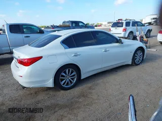 2016 Infiniti Q50 3.0t Premium with VIN JN1EV7AP8GM306347, listed as a IAAI auction lot 42013538 with 199,065 mi miles. Bid and sale history available at carsss.com. Image 4.