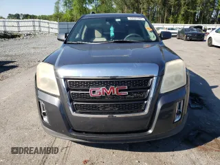 2011 GMC Terrain SLT-1 z VIN 2CTALUECXB6240550, wystawiony jako Copart lot #52331365 z przebiegiem 192 887 mil mil oraz Szkoda całkowita • Salvage title. Historia ofert i sprzedaży dostępna na DreamBid. Obrazek 5.