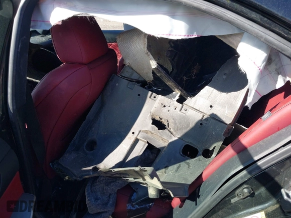 2017 Lexus IS 300 z VIN JTHCM1D20H5016196, wystawiony jako IAAI lot #41524105 z przebiegiem Nie podano mil oraz . Historia ofert i sprzedaży dostępna na DreamBid. Obrazek 8.