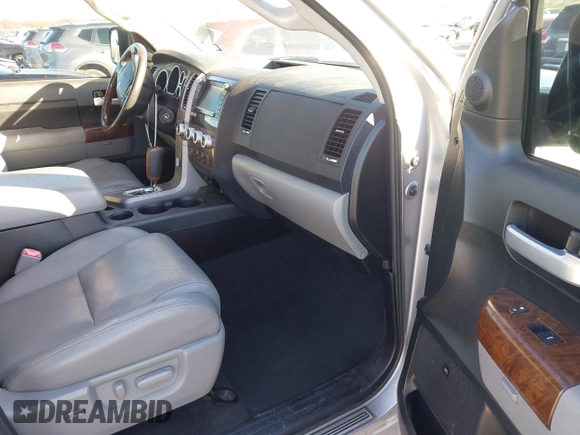 2012 Toyota Tundra 4WD Truck LTD with VIN 5TFHW5F18CX251584, listed as a IAAI auction lot 41054238 with 124,892 mi miles. Bid and sale history available at carsss.com. Image 5.