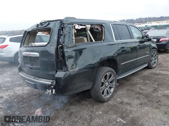 2016 GMC Yukon XL Denali with VIN 1GKS2HKJ8GR406450, listed as a IAAI auction lot 41661050 with 125,830 mi miles. Bid and sale history available at carsss.com. Image 4.