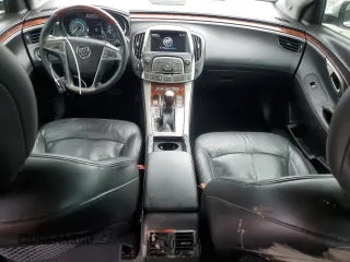 2013 Buick LaCrosse Premium 1 z VIN 1G4GF5E33DF170154, wystawiony jako Copart lot #59536615 z przebiegiem 213 717 mil mil oraz Szkoda całkowita • Salvage title. Historia ofert i sprzedaży dostępna na DreamBid. Obrazek 8.