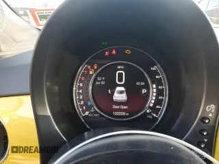 2016 FIAT 500 Sport z VIN 3C3CFFBR5GT144820, wystawiony jako Copart lot #83251584 z przebiegiem 100 009 mil mil oraz Szkoda całkowita • Salvage title. Historia ofert i sprzedaży dostępna na DreamBid. Obrazek 9.