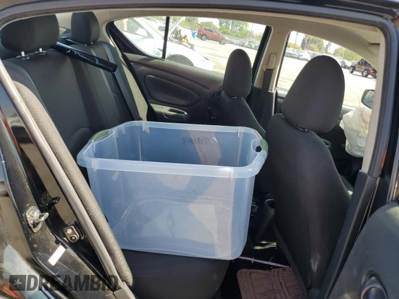 2019 Nissan Versa SV with VIN 3N1CN7AP3KL853861, listed as a Copart auction lot 60297415 with 118,486 mi miles and Salvage title. Bid and sale history available at DreamBid. Image 10.