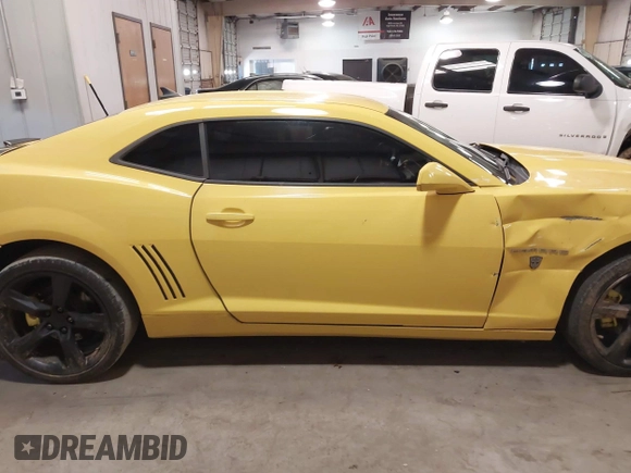 2011 Chevrolet Camaro 2LS с VIN 2G1FA1ED3B9113466, выставлен на аукционе IAAI как лот 41369041 с пробегом 130 458 миль миль и . История ставок и продаж доступна на DreamBid. Изображение 13.