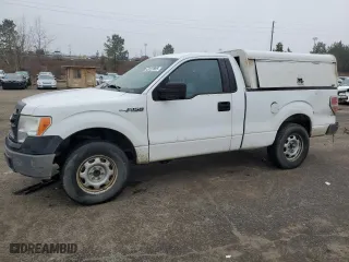 2014 Ford F-150 XL with VIN 1FTMF1CM5EKD83482, listed as a Copart auction lot 43123885 with 0 mi miles and Salvage Title. Bid and sale history available at carsss.com. Image 1.