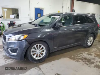 2017 Kia Sorento LX with VIN 5XYPGDA3XHG293311, listed as a Copart auction lot 60650715 with 194,258 mi miles and Salvage title. Bid and sale history available at DreamBid. Image 1.