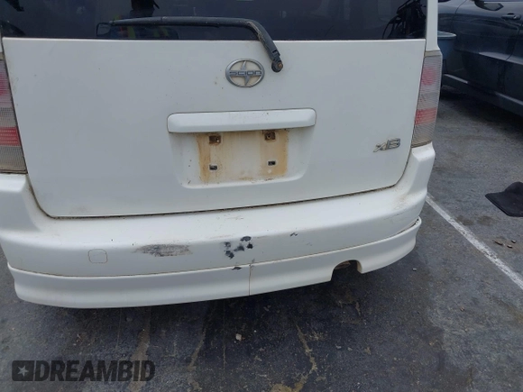 2006 Scion xB z VIN JTLKT324464048849, wystawiony jako IAAI lot #42078493 z przebiegiem 242 835 mil mil oraz . Historia ofert i sprzedaży dostępna na DreamBid. Obrazek 13.