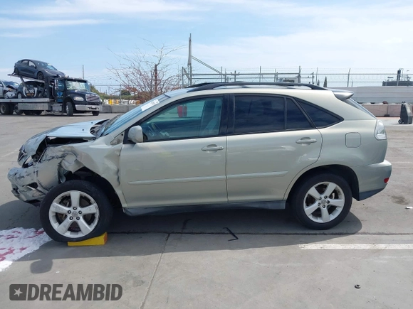 2004 Lexus RX 330 with VIN 2T2HA31U04C038483, listed as a IAAI auction lot 42025073 with 128,047 mi miles. Bid and sale history available at carsss.com. Image 14.