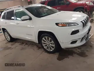 2018 Jeep Cherokee Overland with VIN 1C4PJMJX1JD598043, listed as a IAAI auction lot 41831614 with 48,804 mi miles. Bid and sale history available at carsss.com. Image 1.